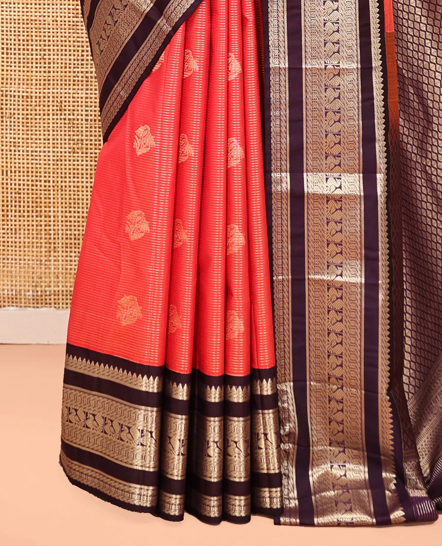 Reddish Orange-Coffee Brown Budget Silk Saree Features Vaira Oosi and Zari Buttas, Contrast Traditional Peacock Border, Jaal Pallu, and a Contrast Blouse - Image 5